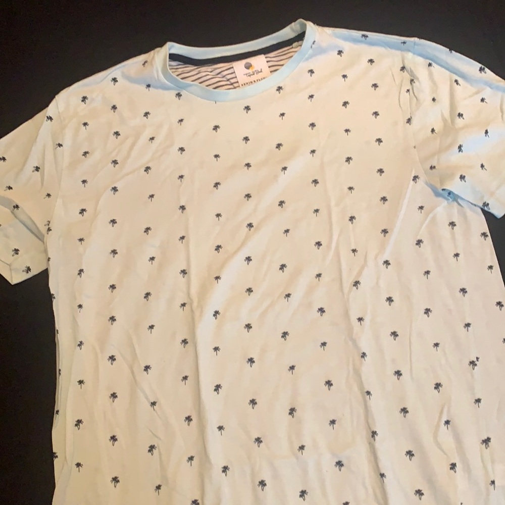 Tshirt worn once. In good condition